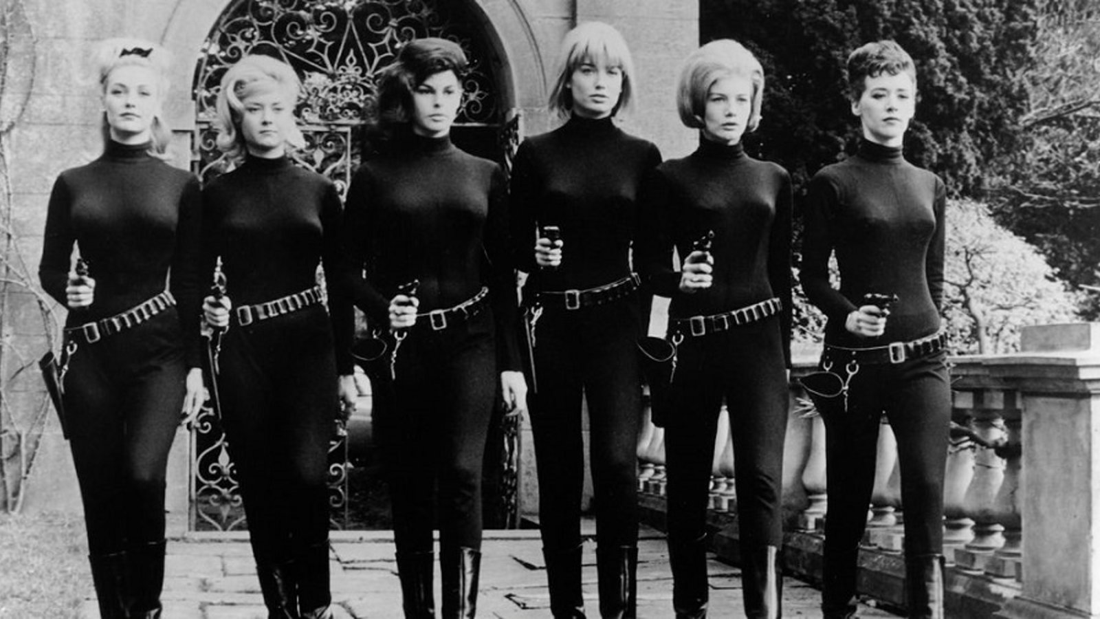 A Bit of Scarlet - Gay Characters in Post-War British Cinema