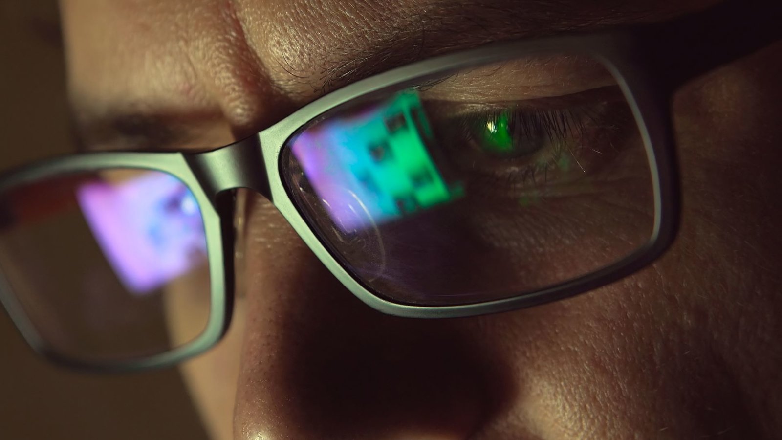 Seeing Through Visual Misinformation