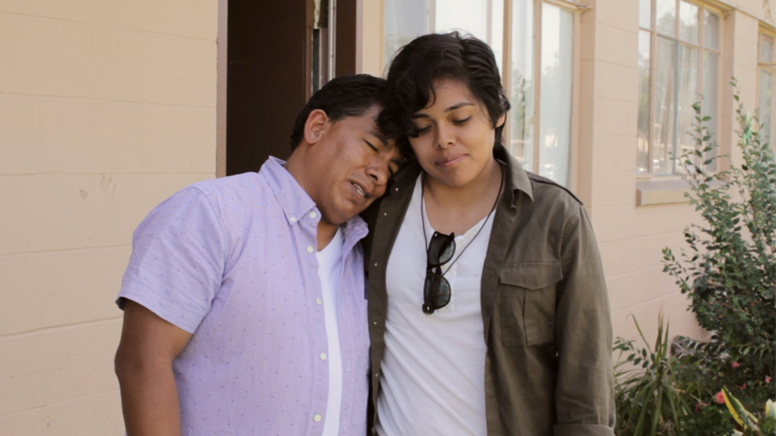El Canto del Colibri - Latino Immigrant Men and Their LGBTQ Family Members