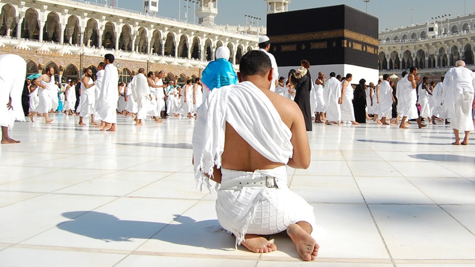 A Sinner in Mecca - Challenging Faith in the Face of Adversity