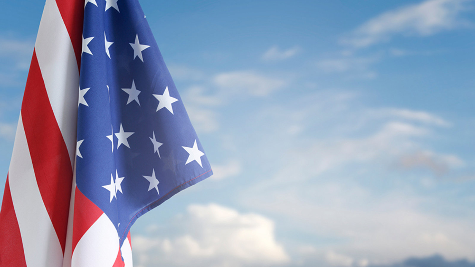 American Dreamers: Hawthorne and Alcott