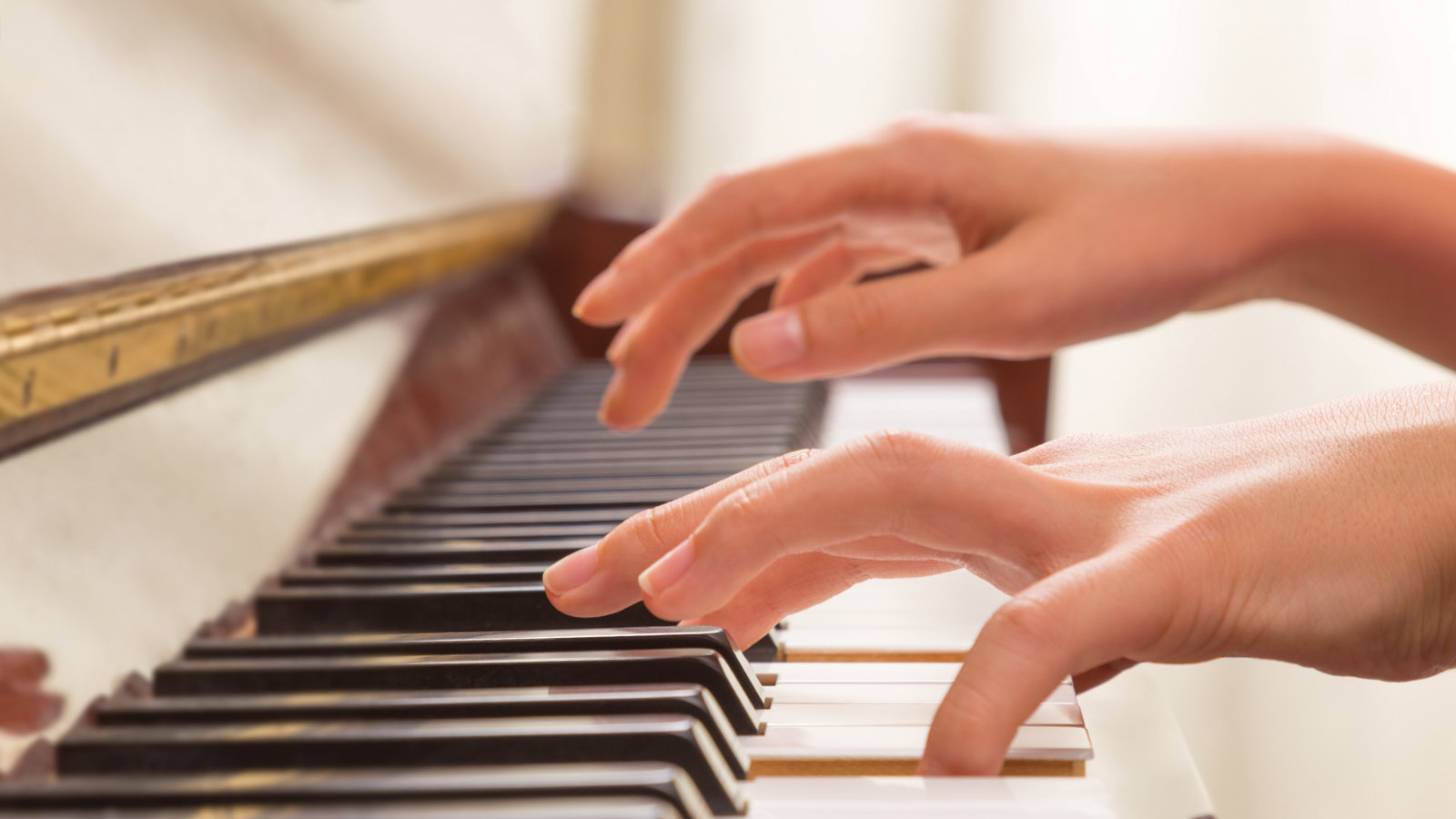 Basic Piano Rhythm and Fingering