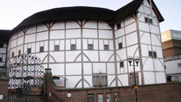 Shakespeare’s Theater and Stagecraft