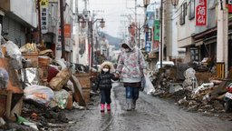 Nuclear Meltdown Disaster - Inside the Fukushima Crisis