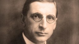 De Valera’s Ireland - The 1930s