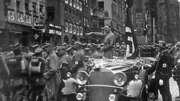Totalitarianism and Total War